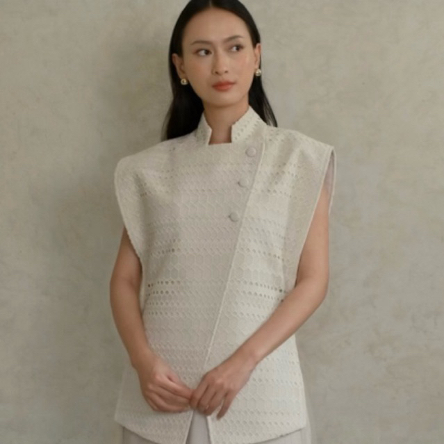 [New With Tag] Jedda Lace Vest (Lace in Time Series) Special Eid 2025