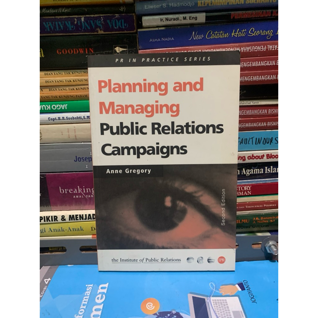 Planning and managing public relations campaigns second editon Anne gregory ORIGINAL