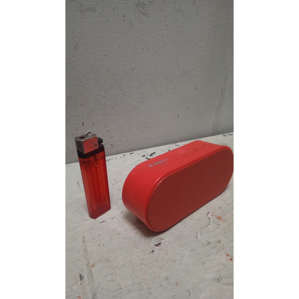 Speaker bluetooth Preloved