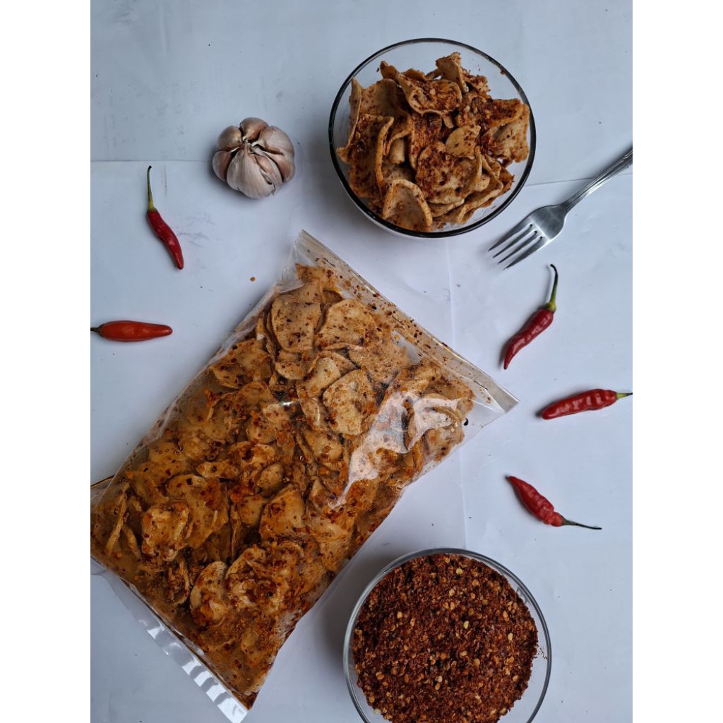 basreng kripik/basreng bulat/basreng koin pedas daun jeruk dan bawang bumbu melimpah 250gr
