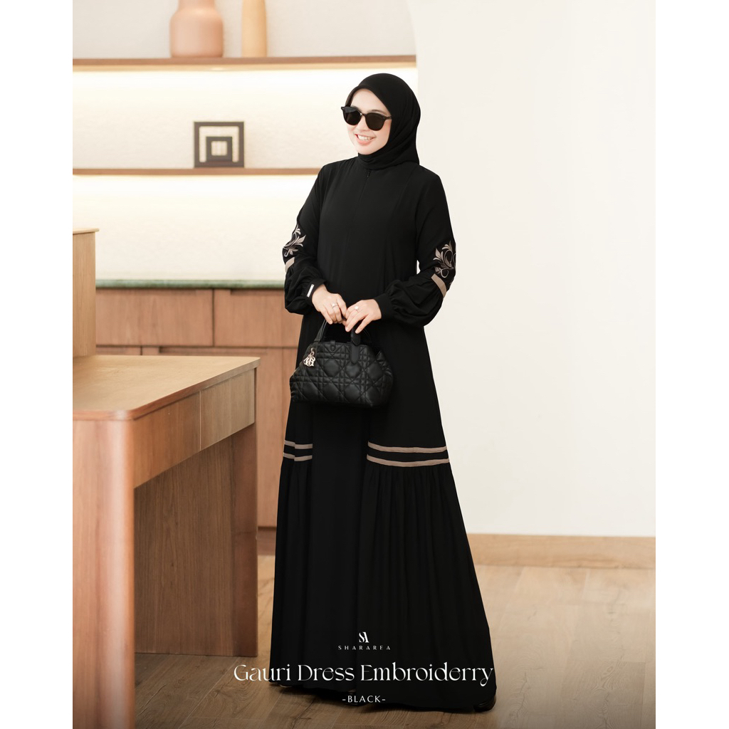 Gauri dres by shararea