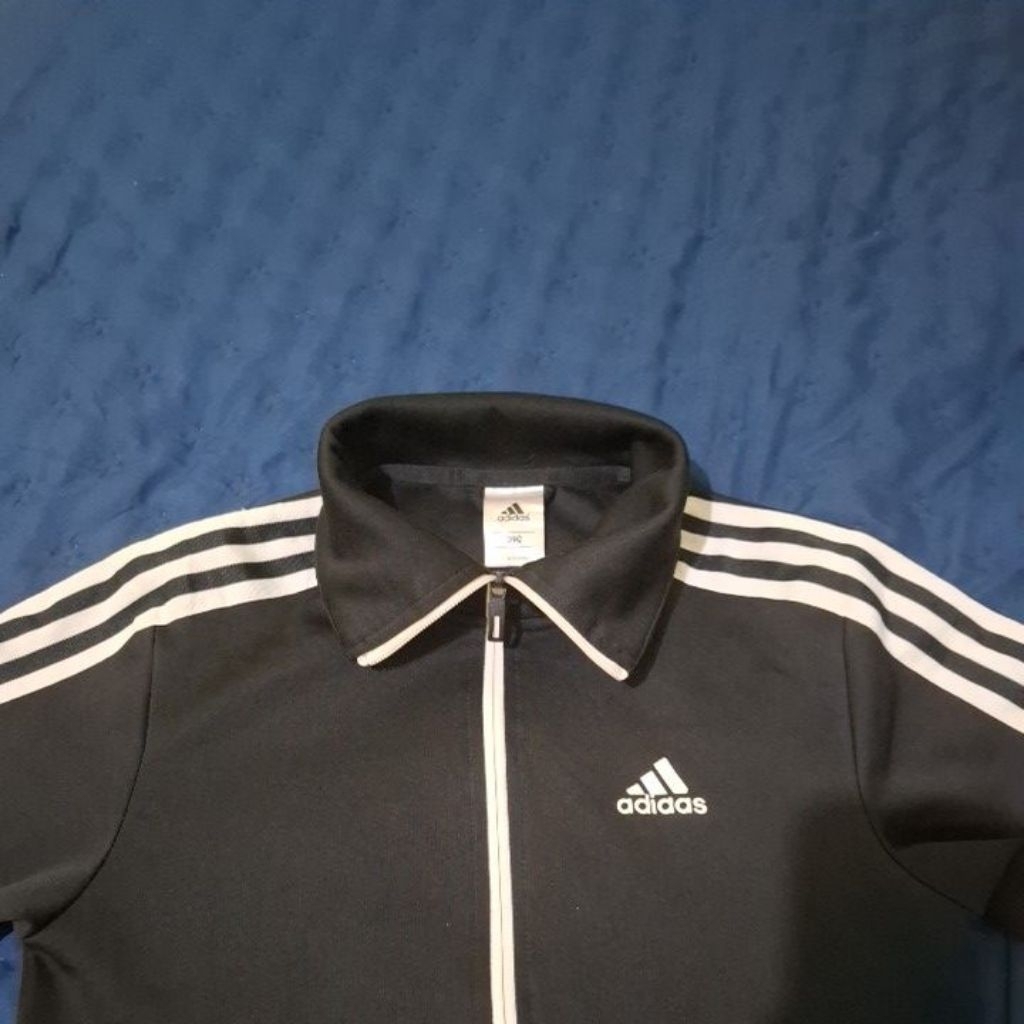 preloved tracktop adinda