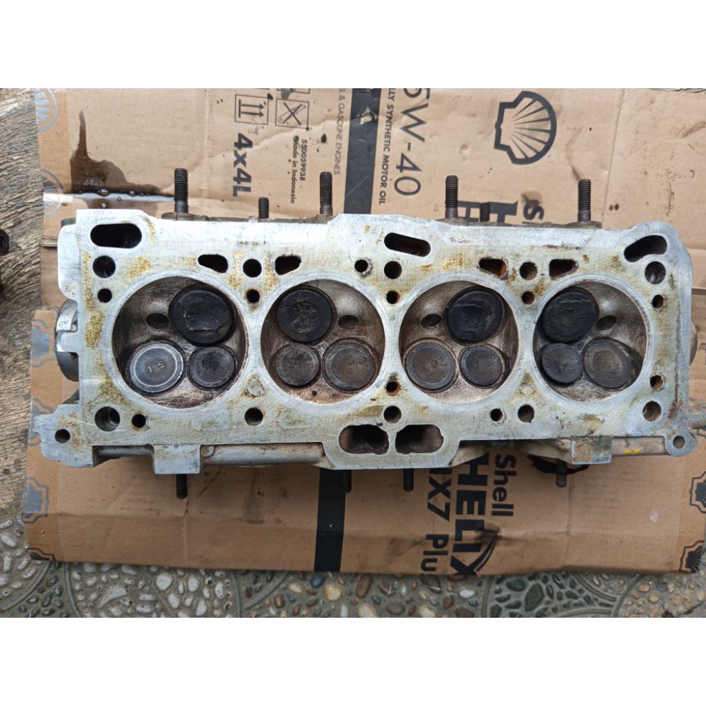 cylinder head mitsubishi colt T 120 ss mpi