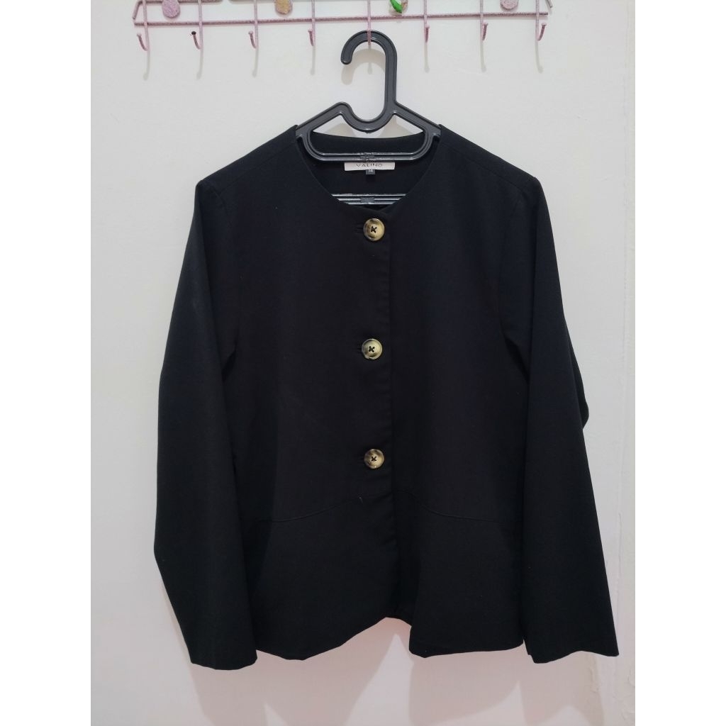 Atasan semi Blazer Valino Hitam