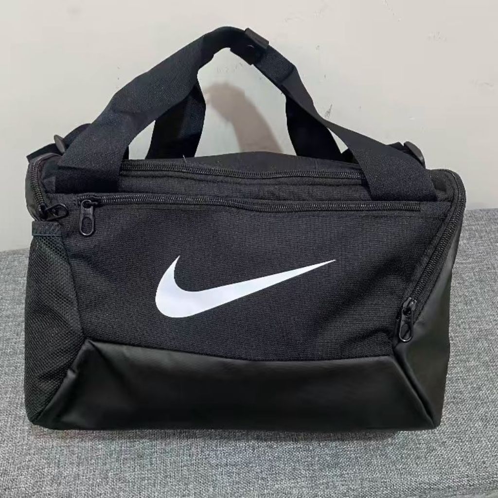 Nike Brasilia 9.5 duffle bag / Tas