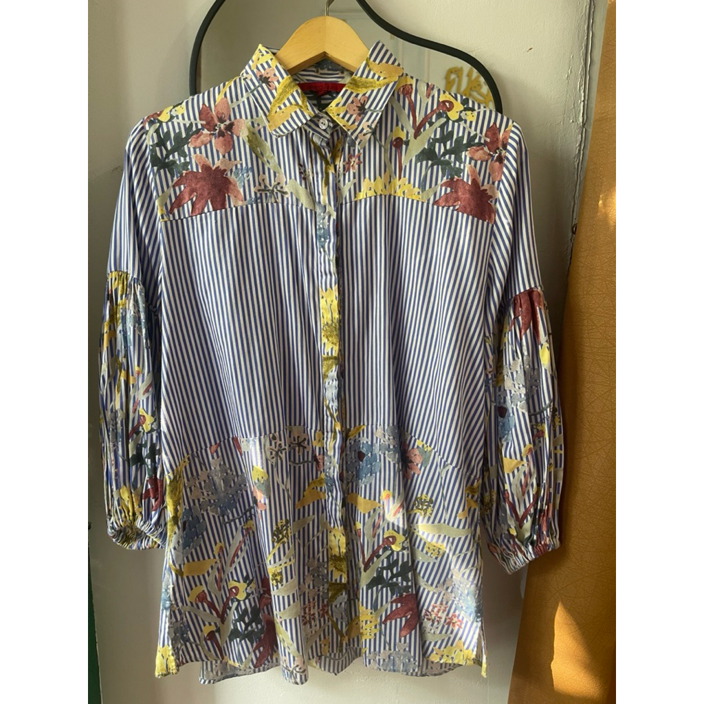 Preloved Romantic Garden S by Benang Jarum