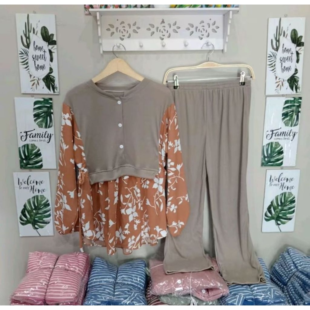 Yulia one set knit hornet/setelan terbaru model kekinian/setcel knit mix crinkle motif bunga