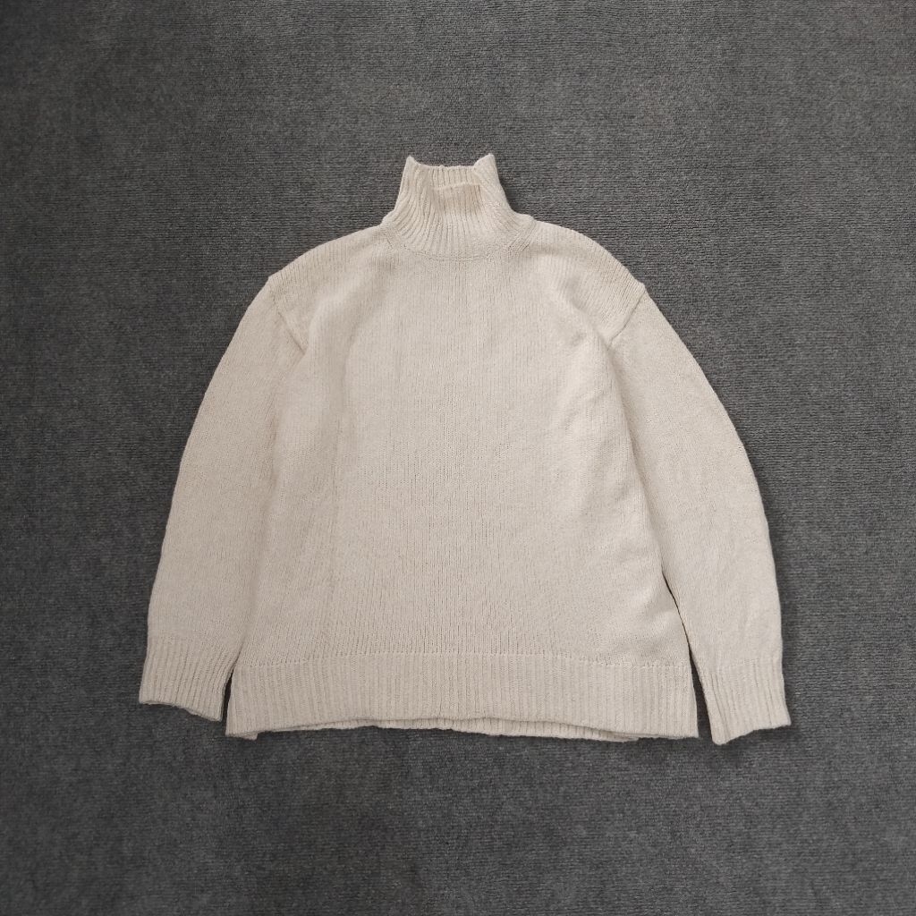 Uniqlo C Women's Turtleneck Sweater