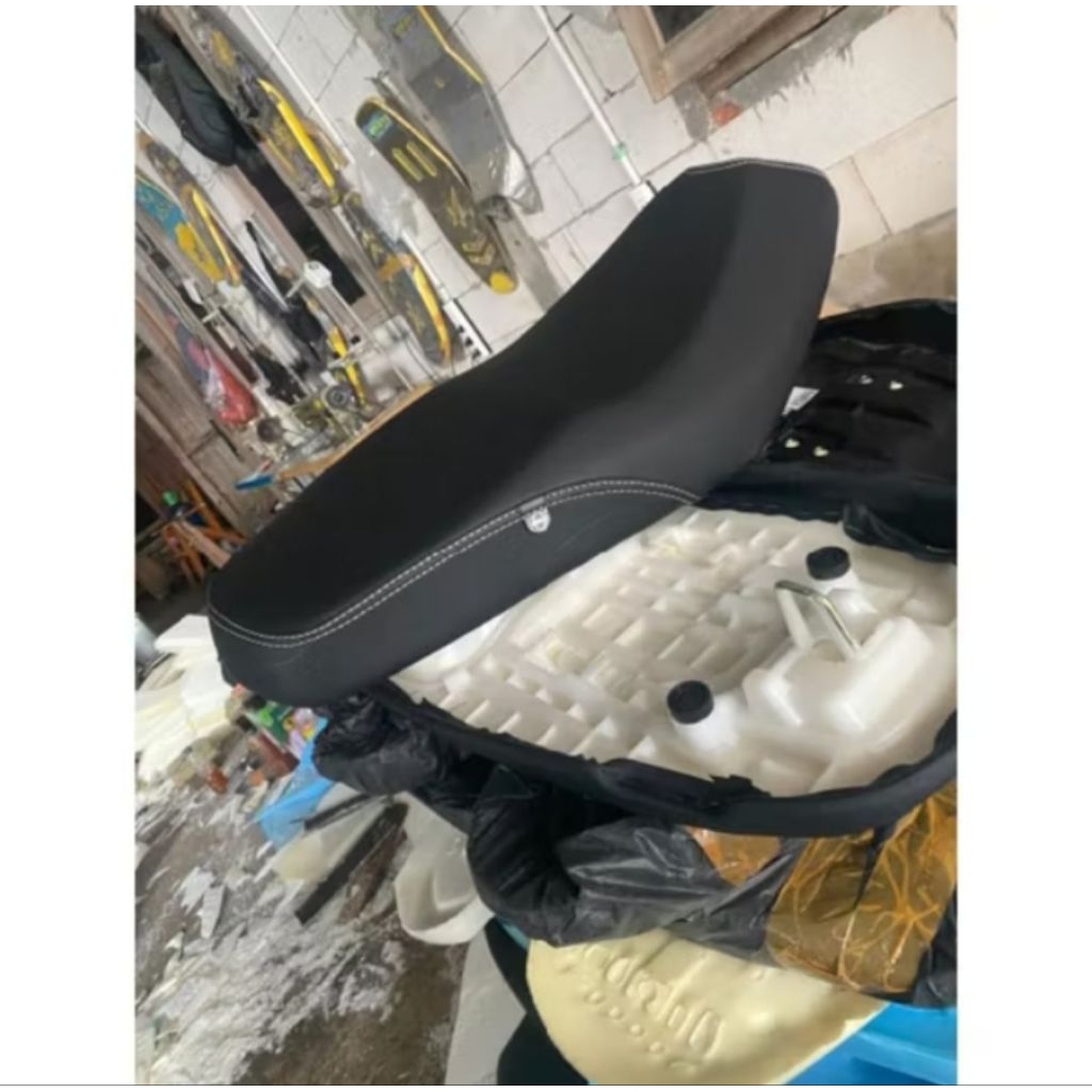 JOK SUPRA X 125 KARBU /FI ROADRACE KULIT MBTECH ORIGINAL