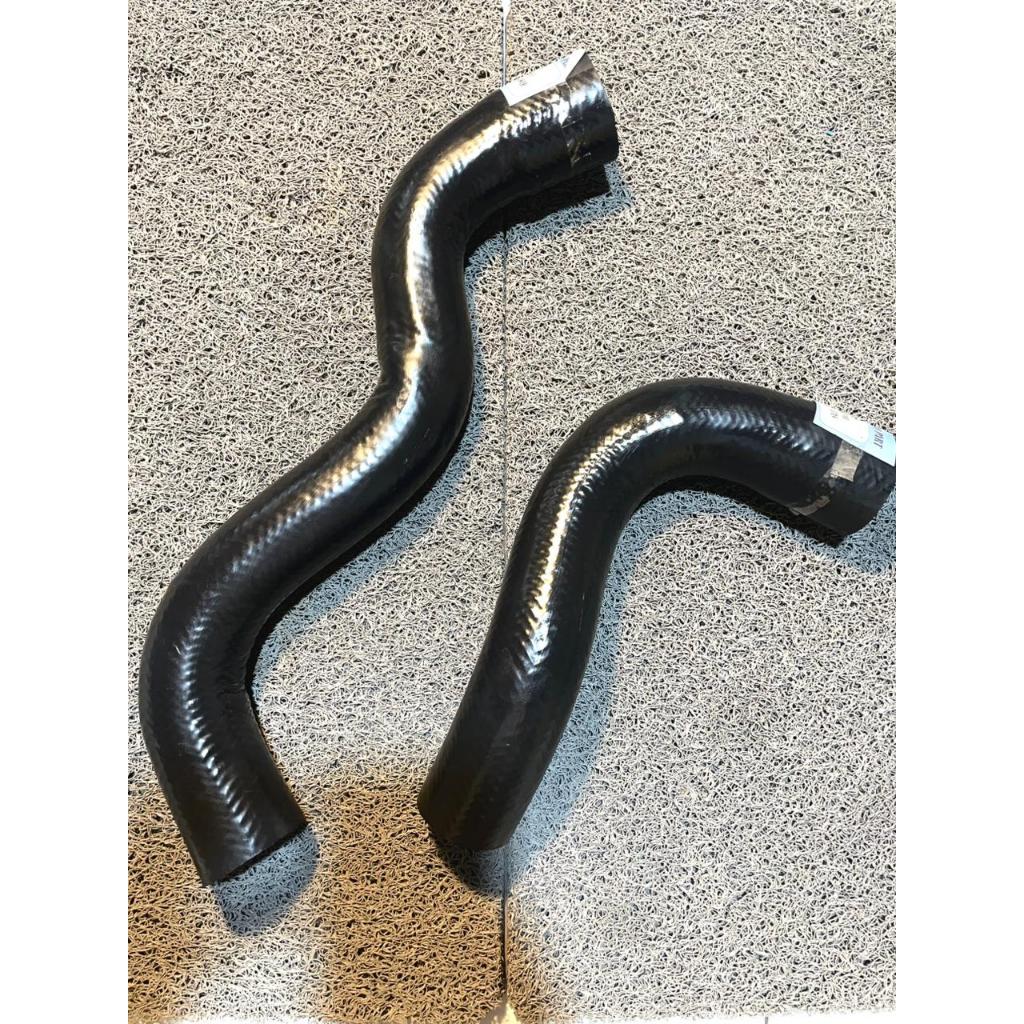 SELANG RADIATOR MOBIL PS CANTER 125 ATAU CANTER FE-71 ATAS , BAWAH