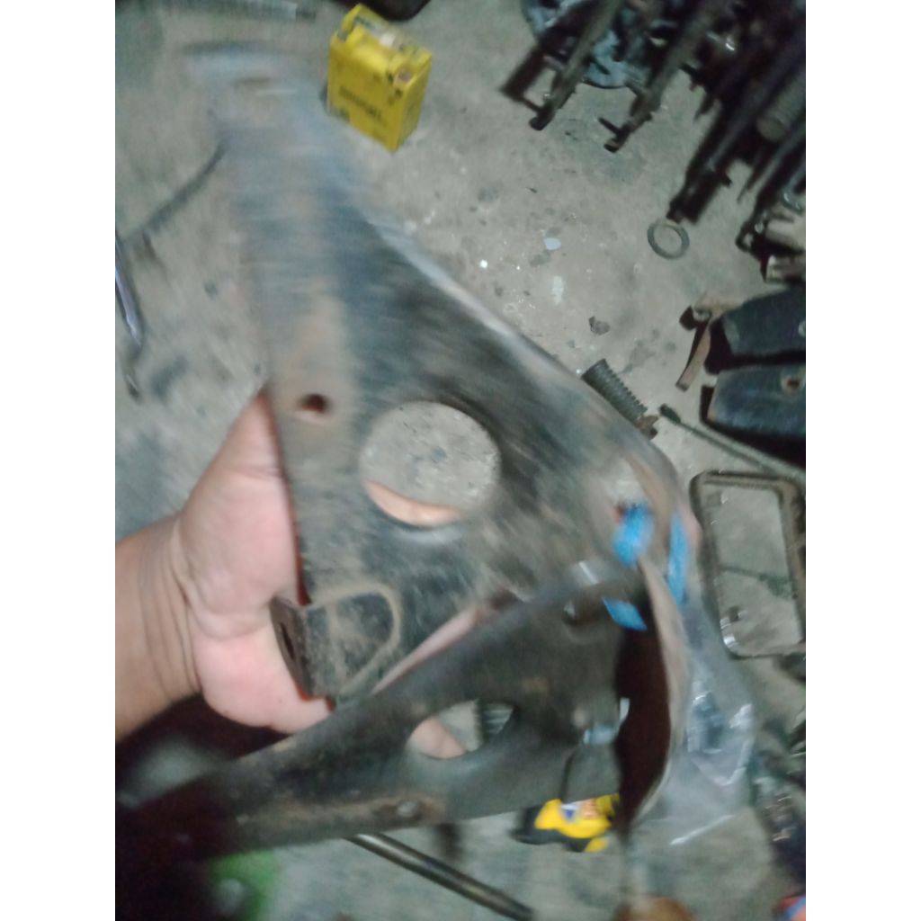 PANGKON KNALPOT GL100,GL125 ORIGINAL/DUDUK AN KNALPOT GL100,GL125 ORIGINAL