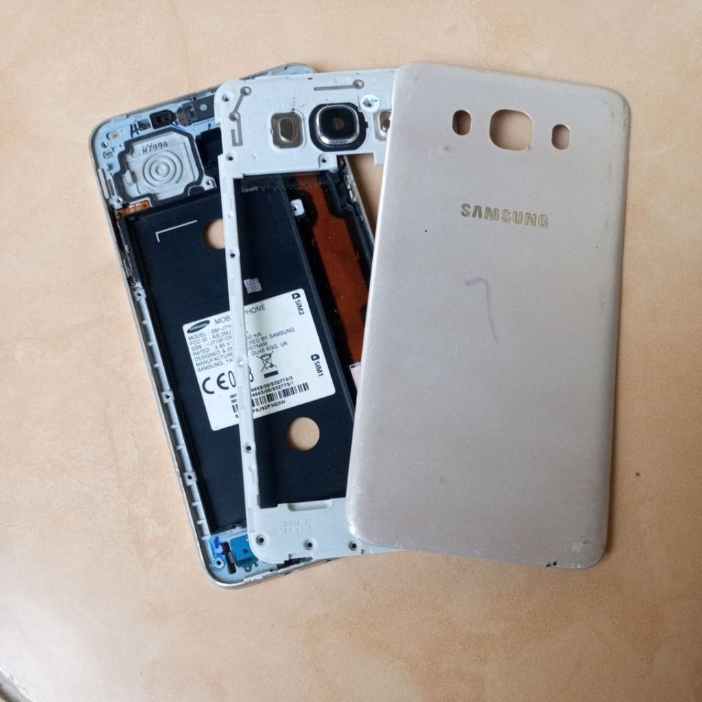 backdoor+tutup mesin+frame lcd samsung j7 2016 ori copotan
