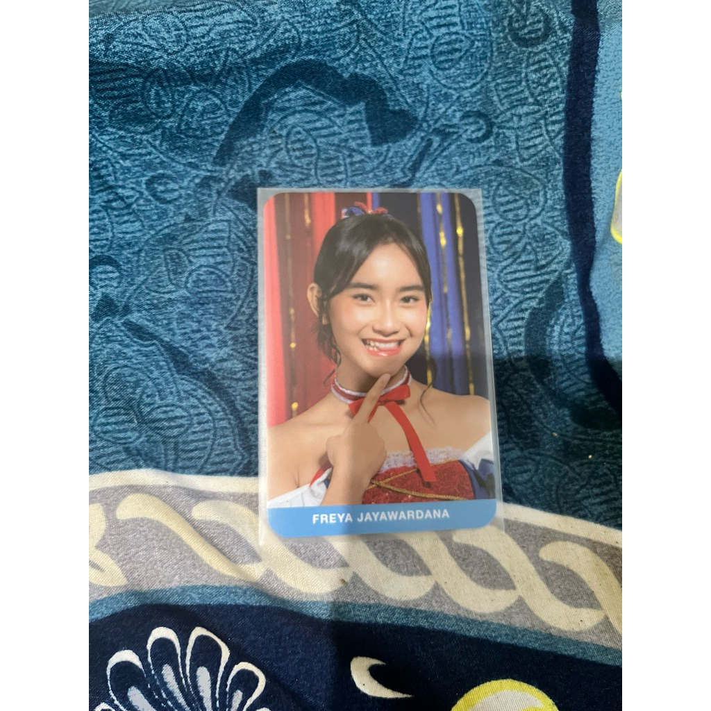 photocard freya circus