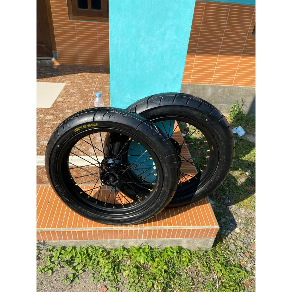 Rakitan Velg Supermoto KLX  Bekas Velg Ukur 250/300 Ring 17 Murah PNP D-Tracker Series Berkualitas