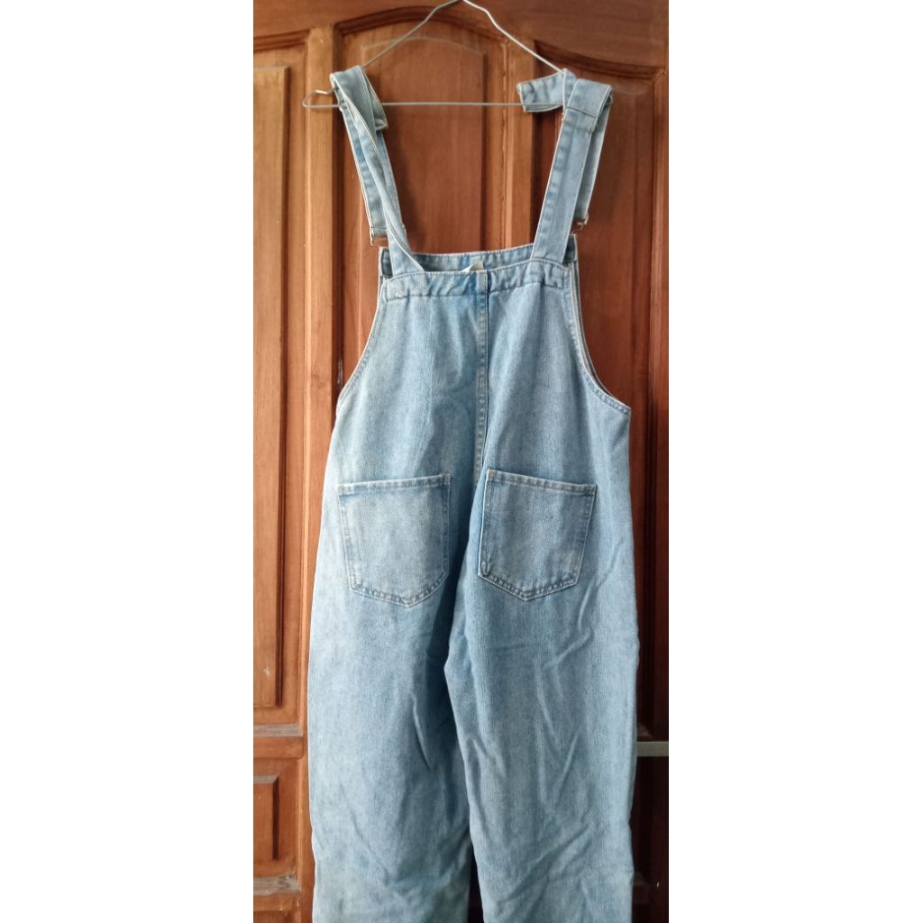 Preloved overall jeans