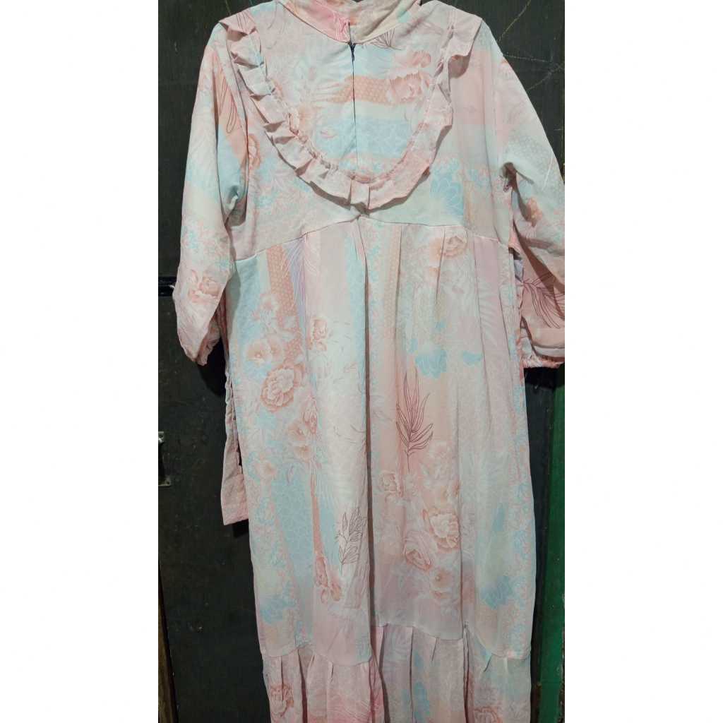 Gamis Warna Pink Motif Bunga