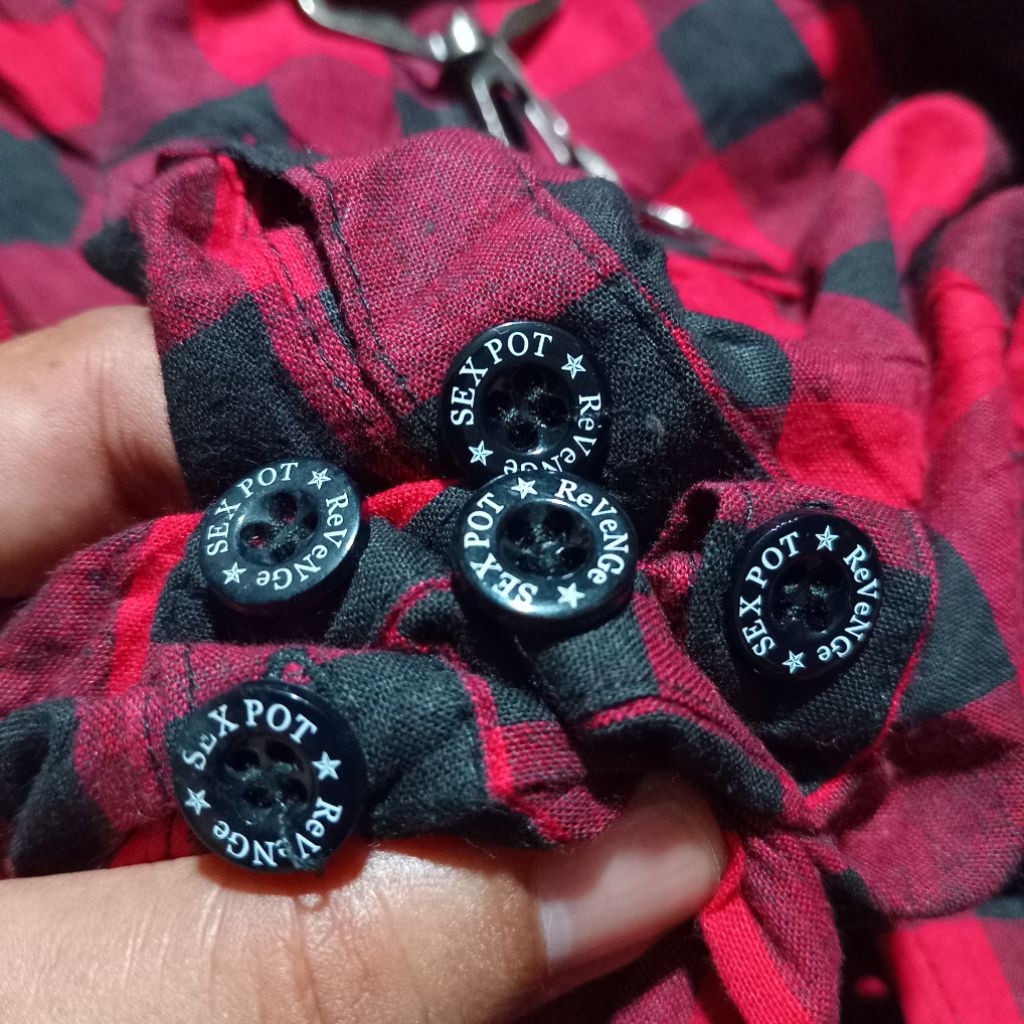 KEMEJA SEX POT REVENGE