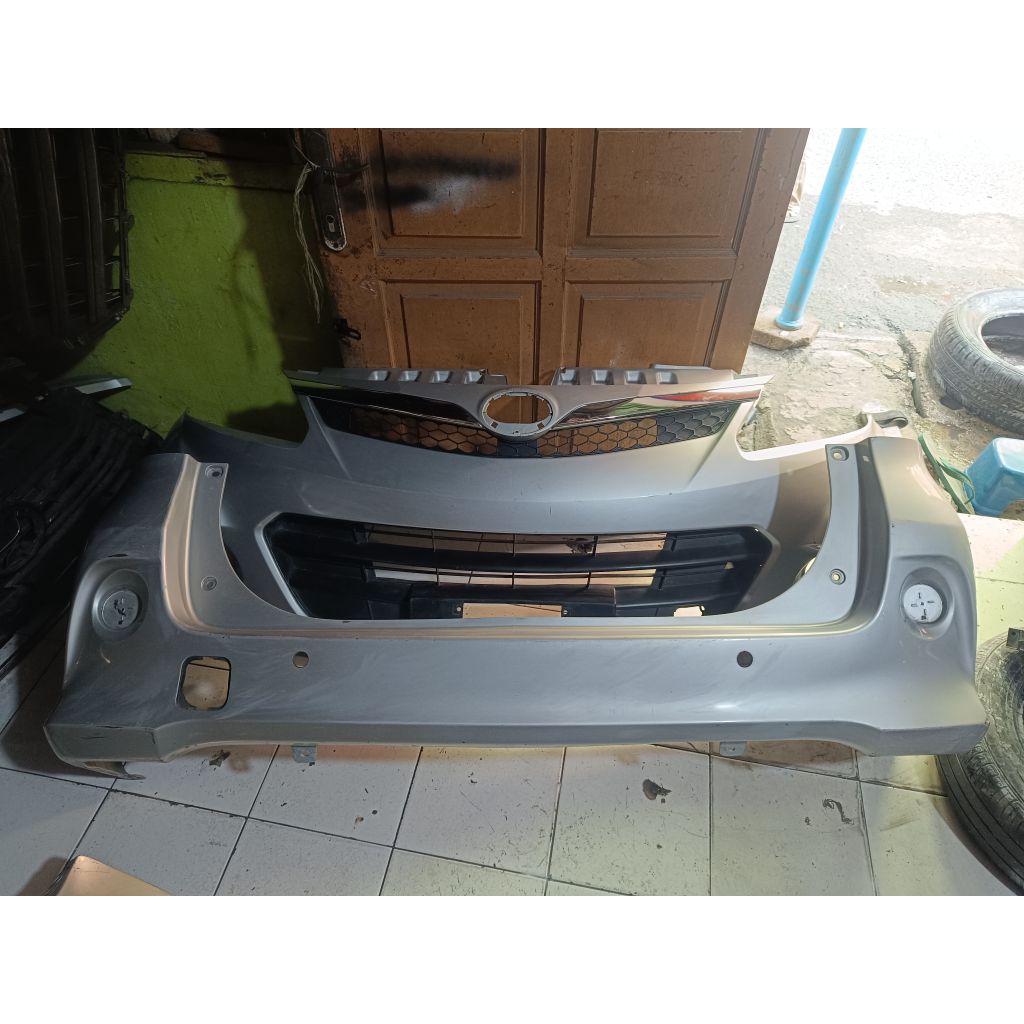 Bemper Depan Belakang Toyota Avanza Veloz / Xenia 2013,2014,2015 Komplit Original