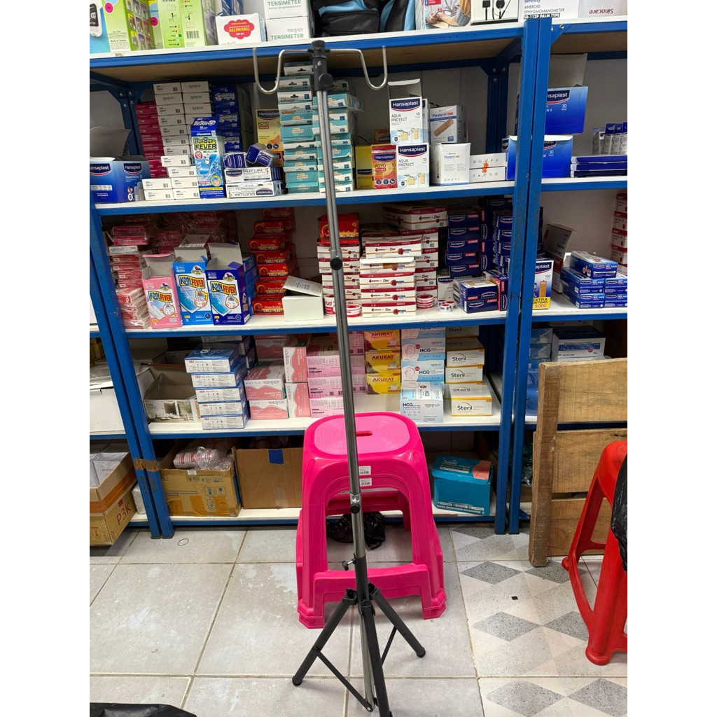 Tiang Infus Portable