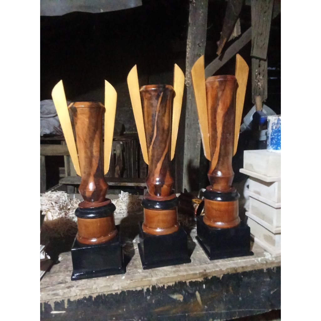 piala kayu custom