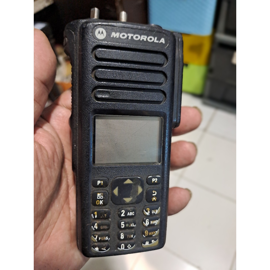 MESIN HT MOTOROLA XIR P8668 TRUNKING UNIT SAJA MOTOTRBO XIR8668 FREKUENSI 800MHZ NORMAL