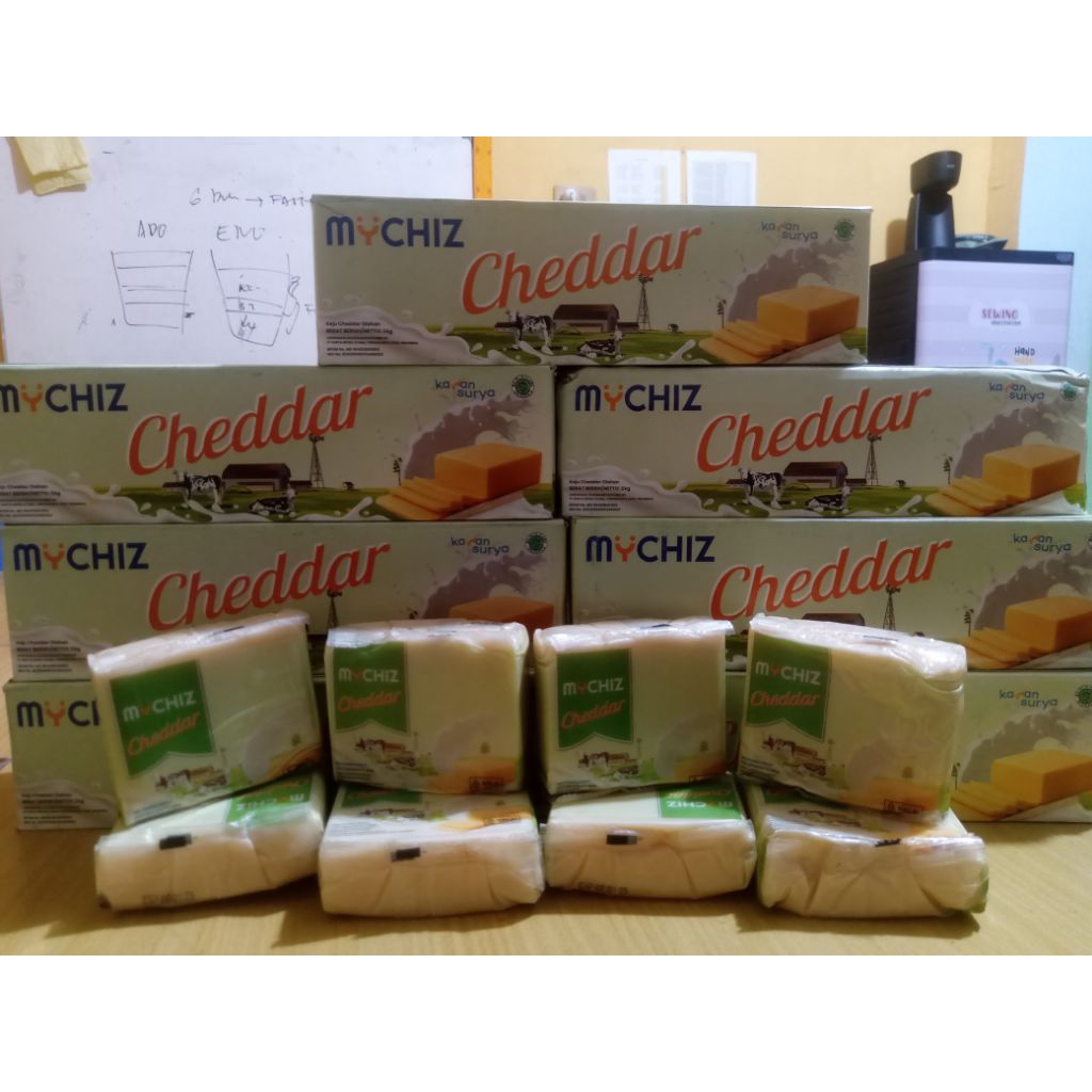 Keju Cheddar M250 Expired / Keju Basi 2 Kg Bahan Umpan / Pakan Ternak