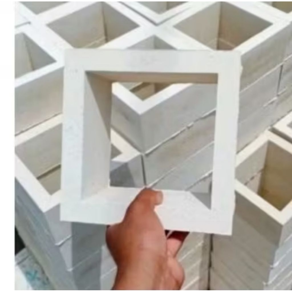 loster beton motip kotak