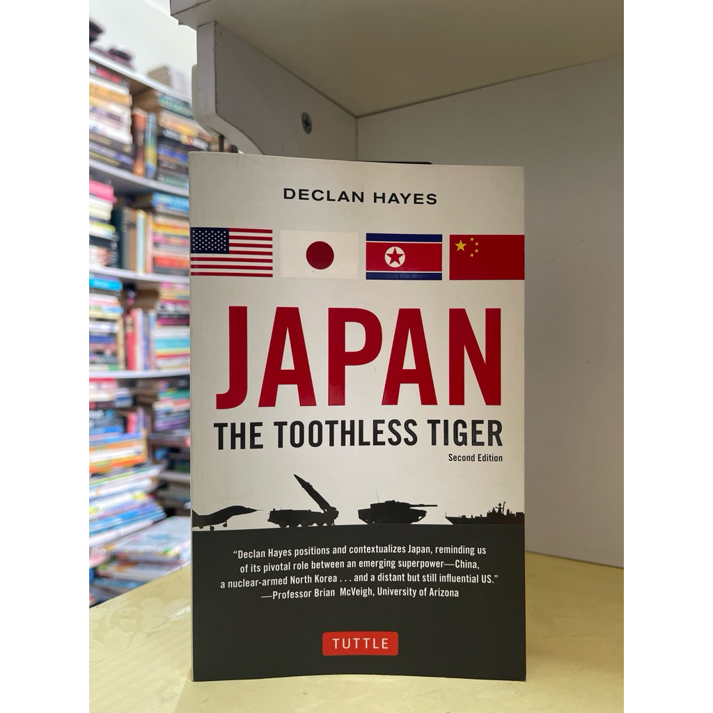BUKU JAPAN THE TOOTHLESS TIGER BY DECLAN HAYES