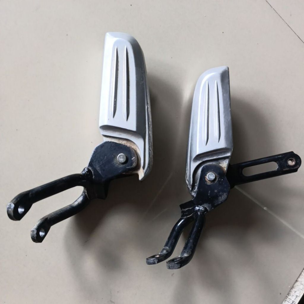 Pijakan Kaki, Foot Step PCX CBU Vietnam