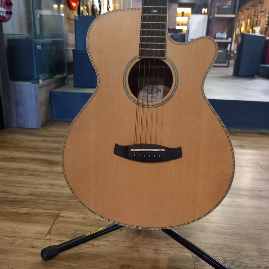 Tanglewood TRU4CE BW akustik guitar