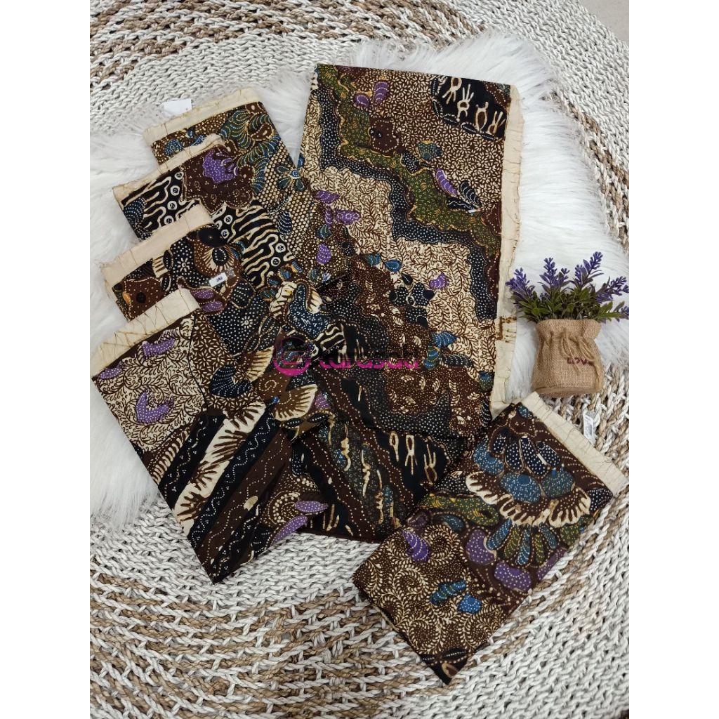 BATIK GAJAH MADA DBT