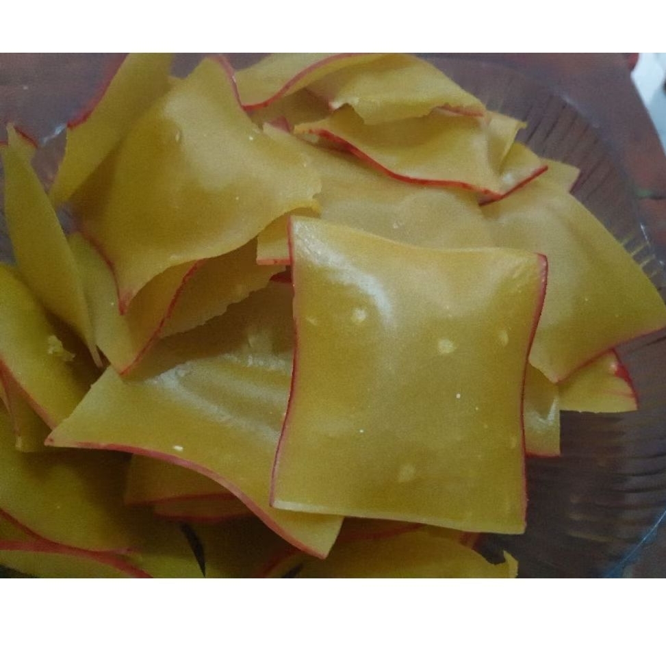 kerupuk bibir merah /krupuk bawang