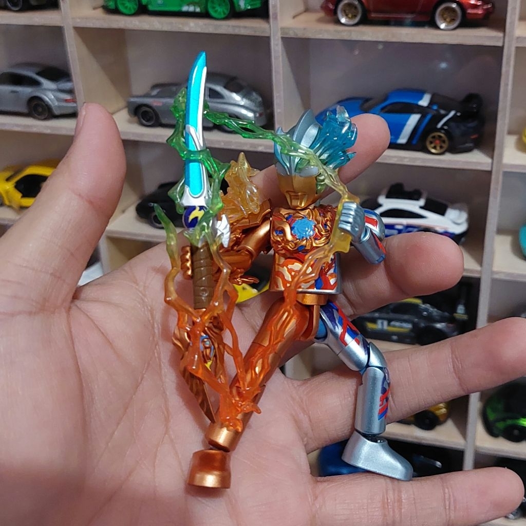 Blokees SECRET - Ultraman GV12 - Ultraman Blazar Fridan Armor Secret