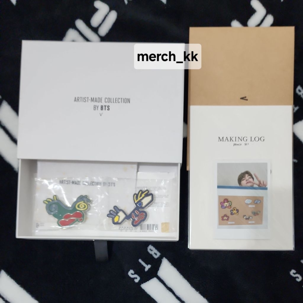 ARTIST MADE COLLECTION BY BTS V BROOCH SET FACES TAEHYUNG