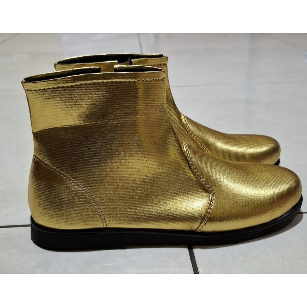 Sepatu Pasukan Drumband Emas Gold - Custom Sepatu Drumband - Custom Sepatu Pasukan