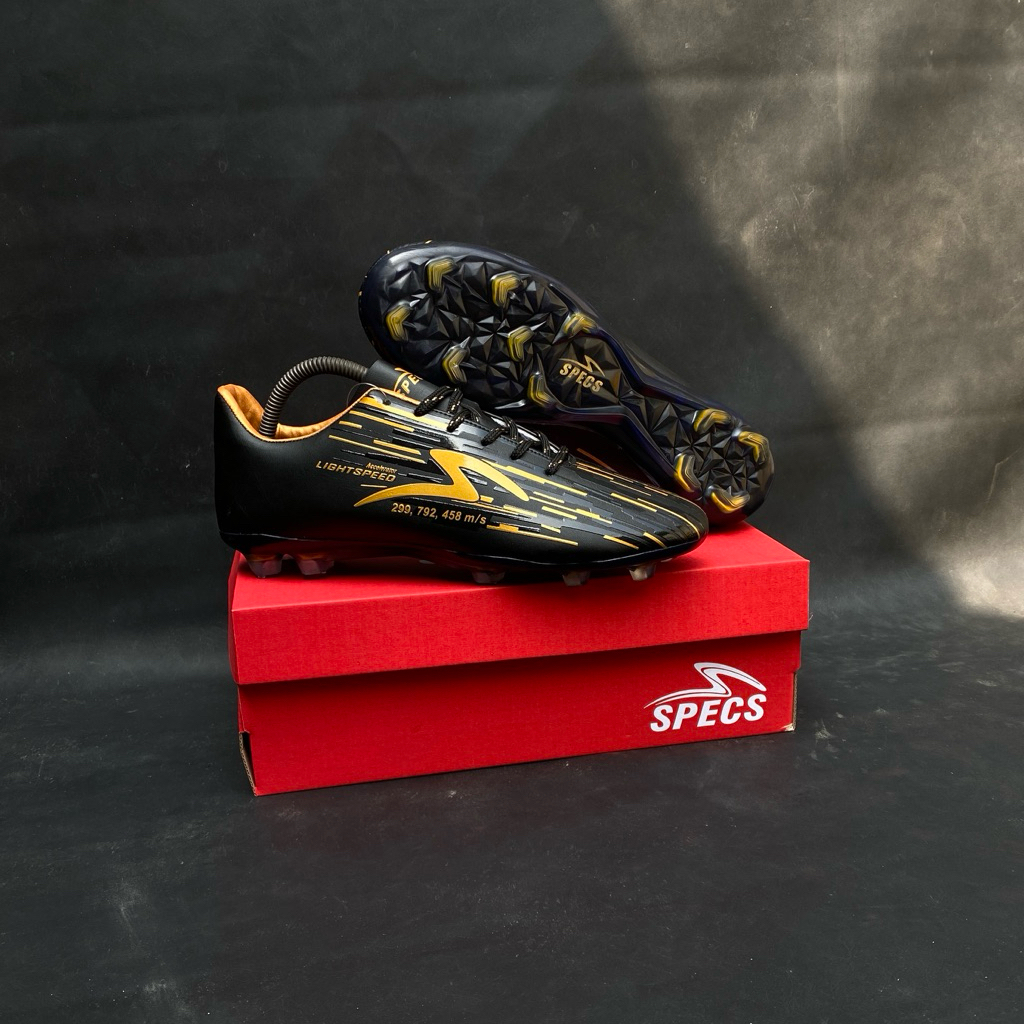 Sepatu bola Specs Lightspeed Reborn Hitam gold
