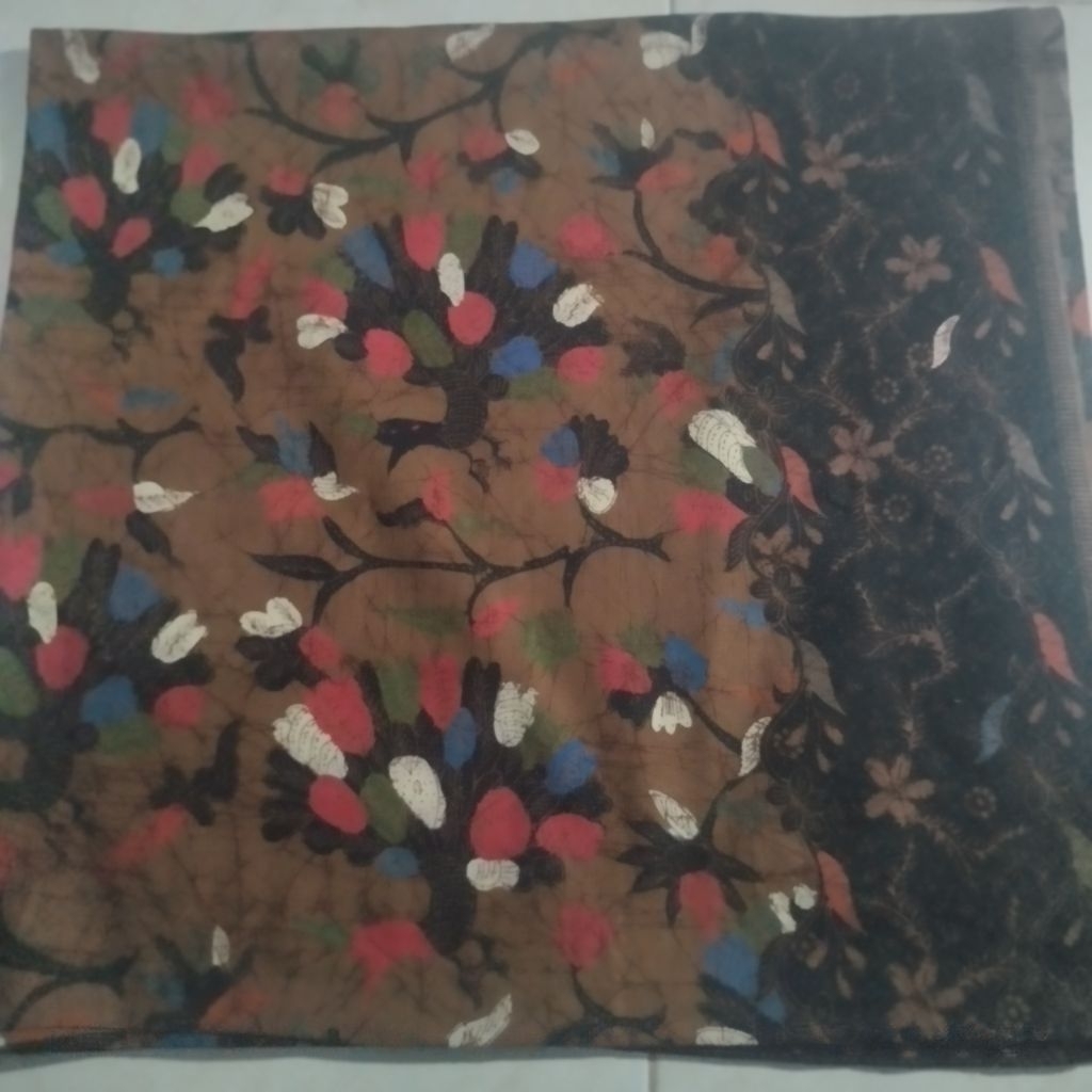 Batik Tulis Tanjung Bumi Madura ukuran 2 meter warna coklat motif burung