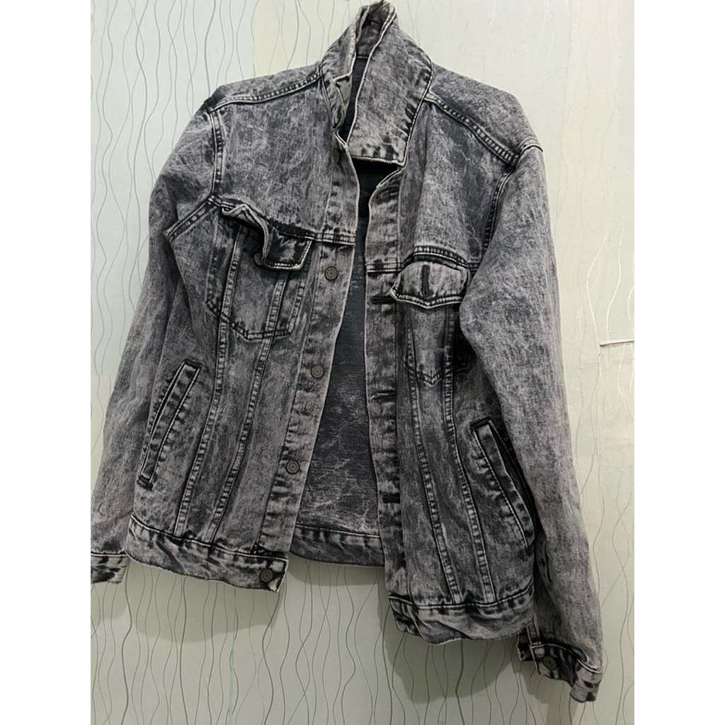 Preloved jaket denim Pull & Bear