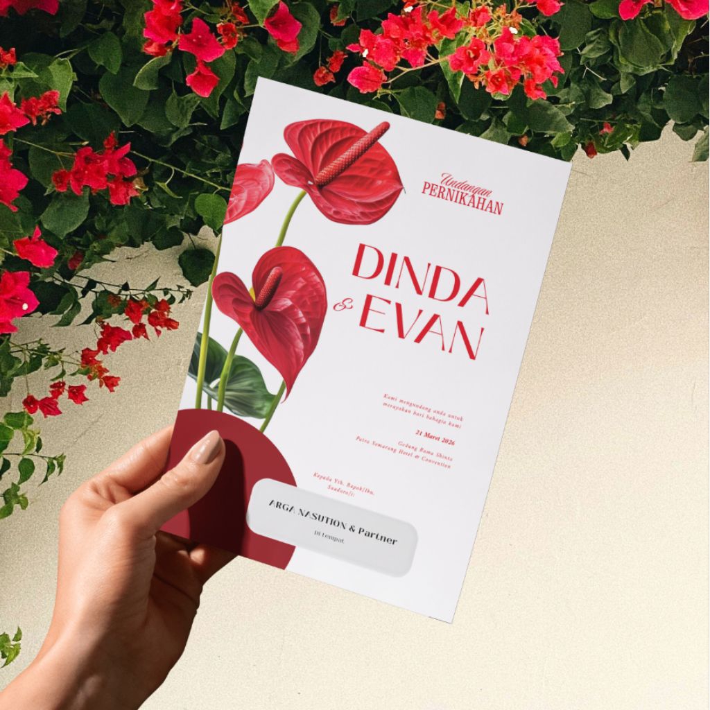 Undangan Pernikahan Aesthetic Red Flower Trifold