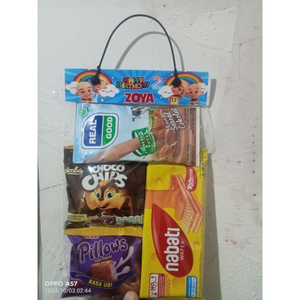 snack ulang tahun anak  // souvenir ulang tahun anak // hampers ulang tahun // hampers ulang tahun /