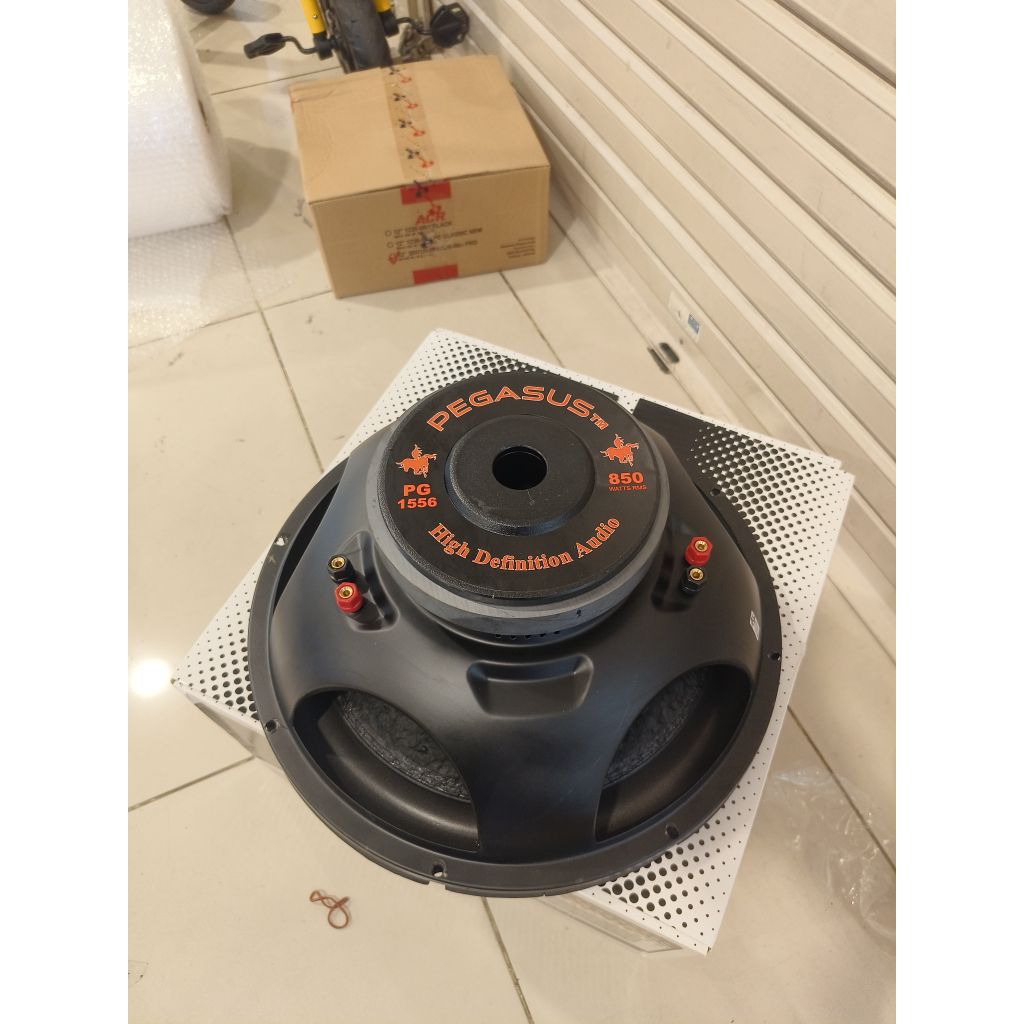 SPEAKER KOMPONEN SUBWOOFER 15 inch PEGASUS PG-1556 Sub. 15'' 850 Watt