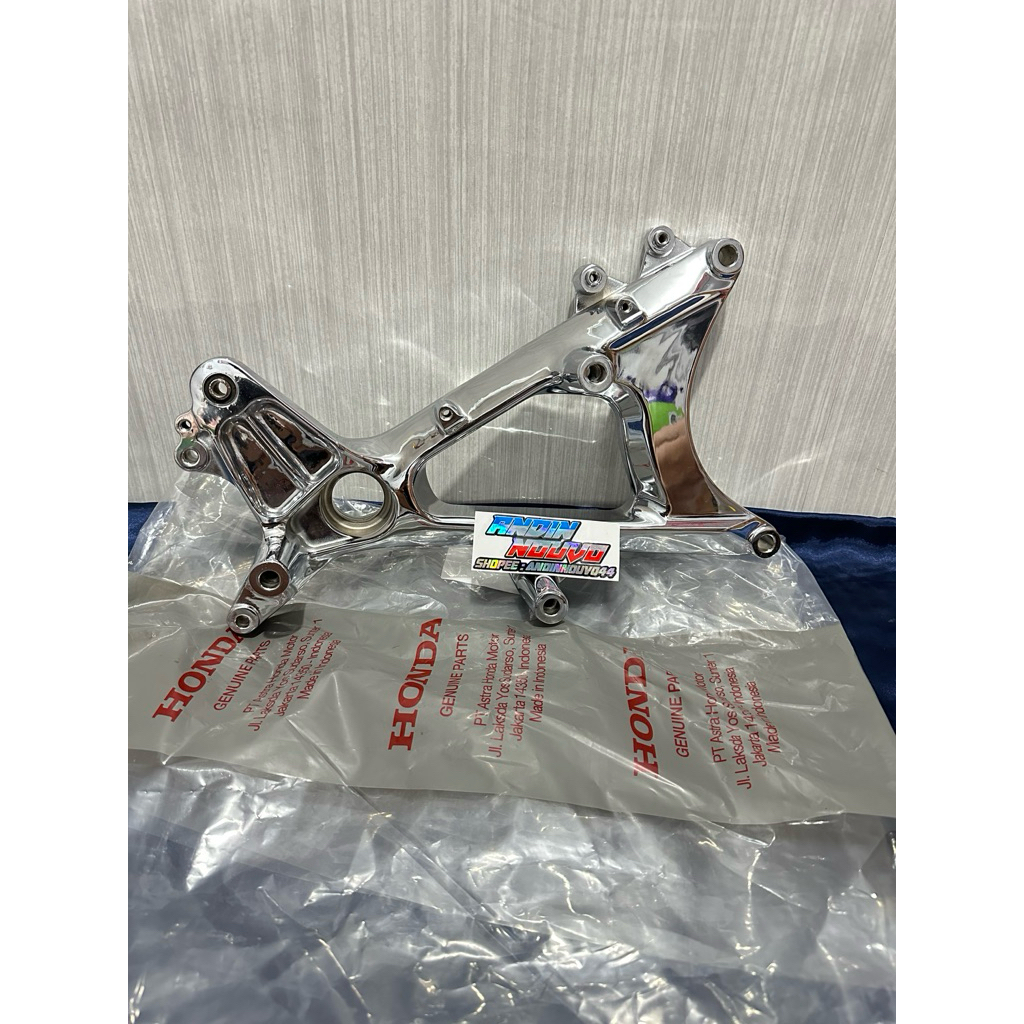 swing arm honda pcx 150 2018-2020 original sudah chrome/crum/crom/krum