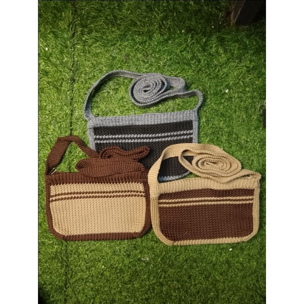 Tas Slempang Rajut resleting kekinian muat buat hp,makeup dompet dll
