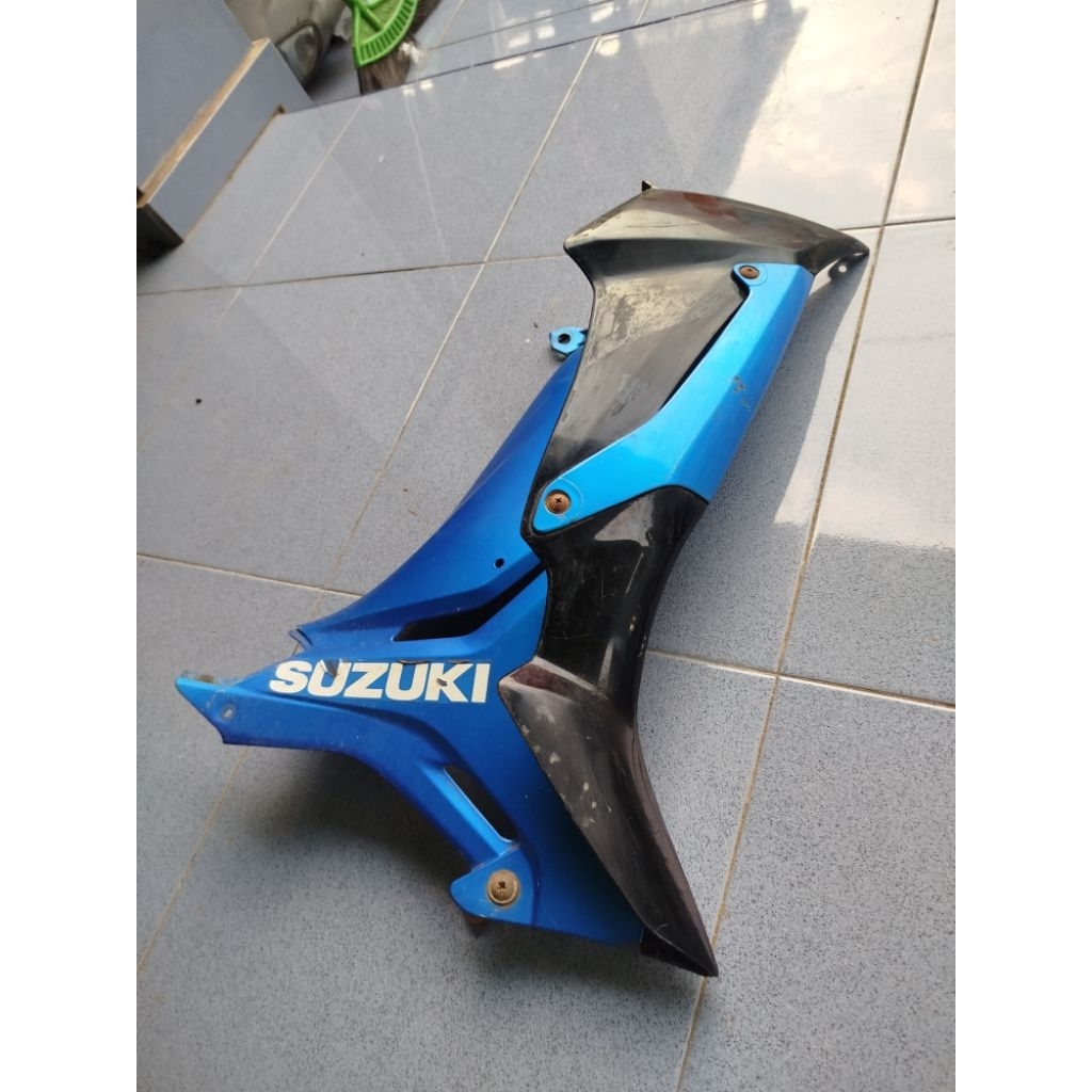 cover sayap smash titan KANAN original bekas copotan