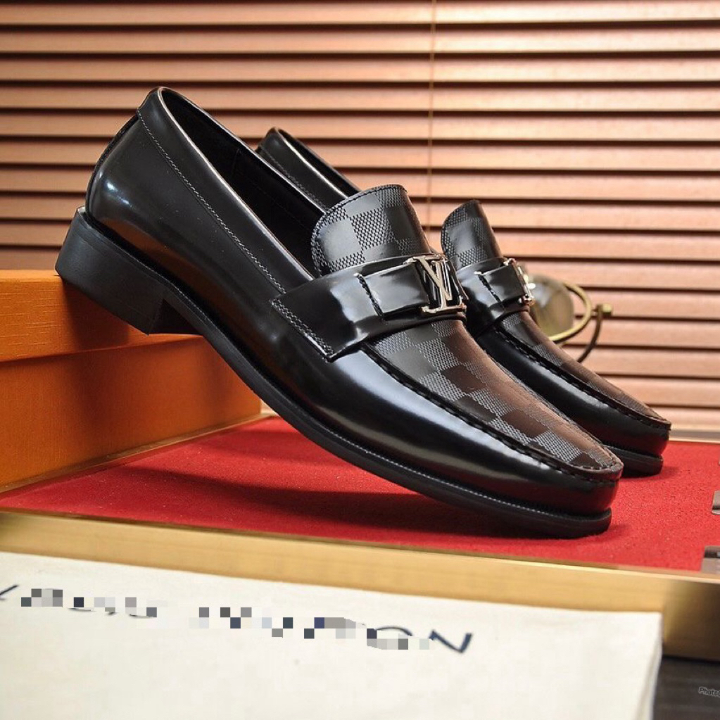 pantofel pria hitam glosy / sepatu kantor pantofel pria slip on branded