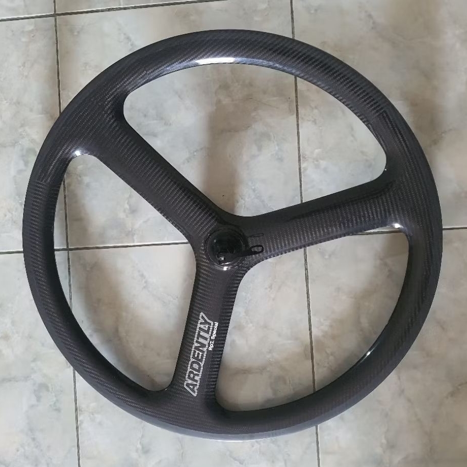 Wheelset Ardently Trispoke Carbon RP1 Fixie Roadbike