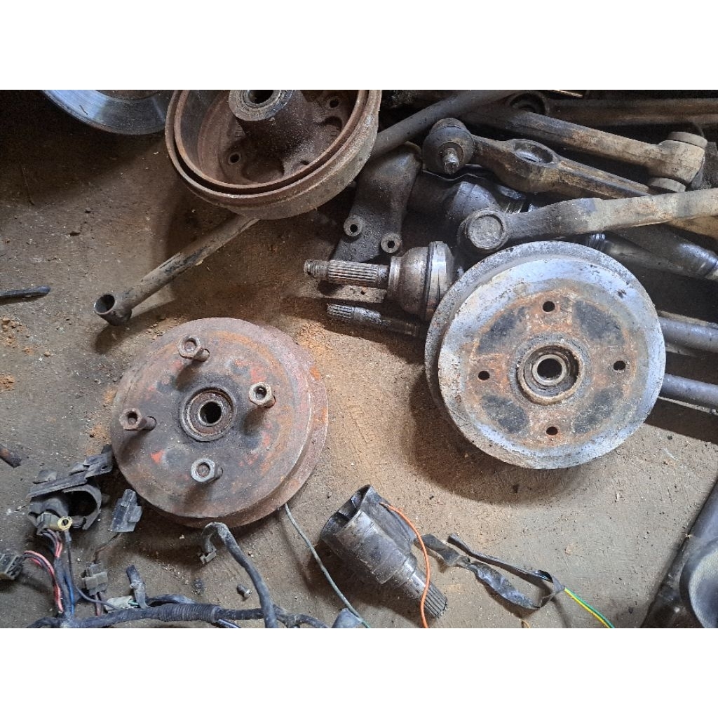 teromol/nap belakang forsa