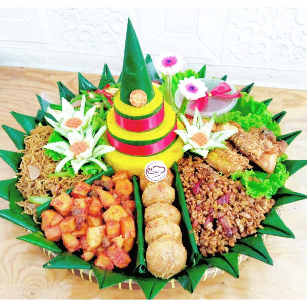 Jual Nasi Tumpeng/Tumpeng 5 porsi/Nasi Tumpeng/Nasi Kuning/Tumpeng Nasi Kuning/Tumpeng Karawang