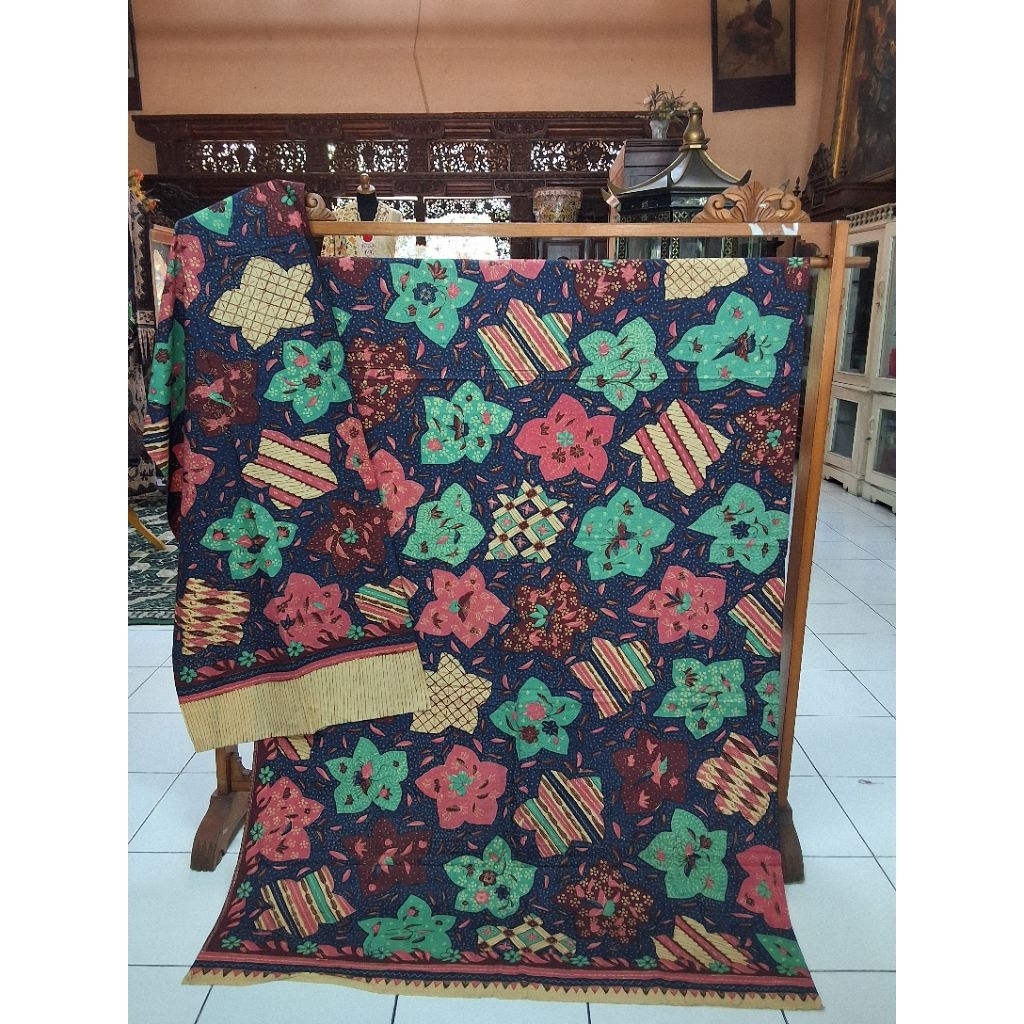Kain Panjang Batik Tulis/Kain Panjang Batik/Kain Batik Tulis Panjang/Kain Batik Encim/Kain Panjang B
