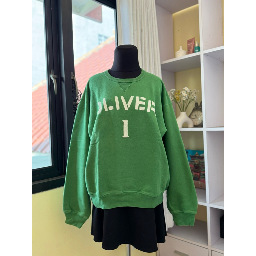 thomas more crewneck